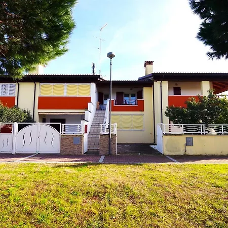 Regina Mare Confortevole Villetta Di Nuova Costruzione In Zona Comoda Al Mare Lido di Pomposa